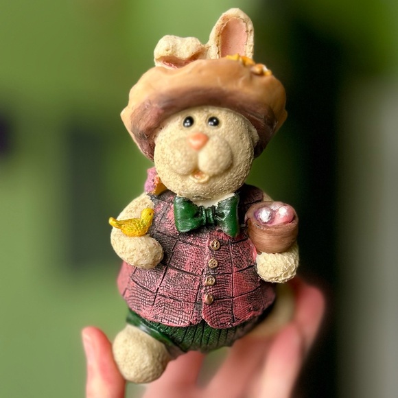 Other - VTG Charming Cottagecore Bunny Rabbit Easter Egg Basket Figurine Decor Accent